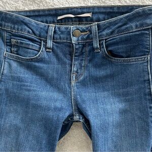 Vince Jeans low rise(8”) w/ side panels. 30” length 8” rise